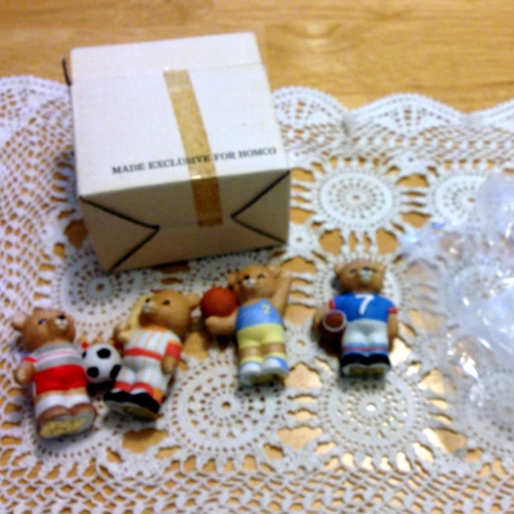 Homeco Vintage Sports Miniatures, soccer, baseball, football, basketball